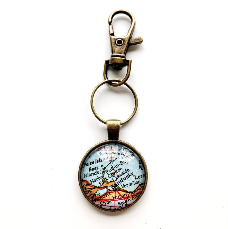 Erie Islands Ohio vintage map keychain