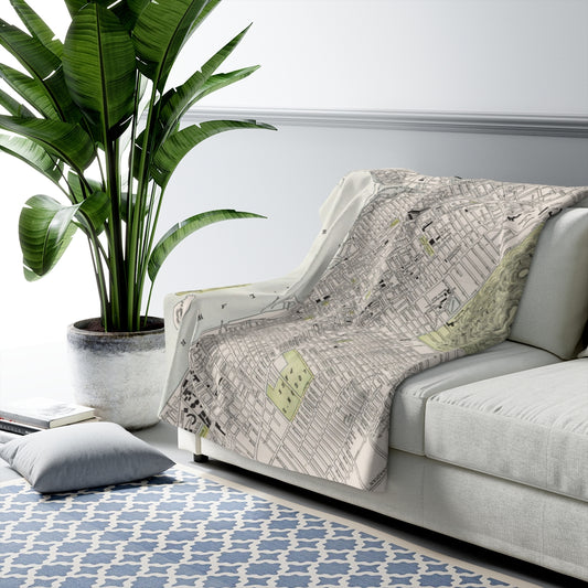 Montreal Sherpa Fleece Blanket – Vintage Map Throw | Cozy Travel-Inspired Home Décor