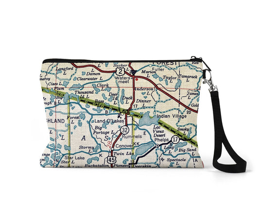 Land O Lakes Wisconsin map wristlet travel pouch
