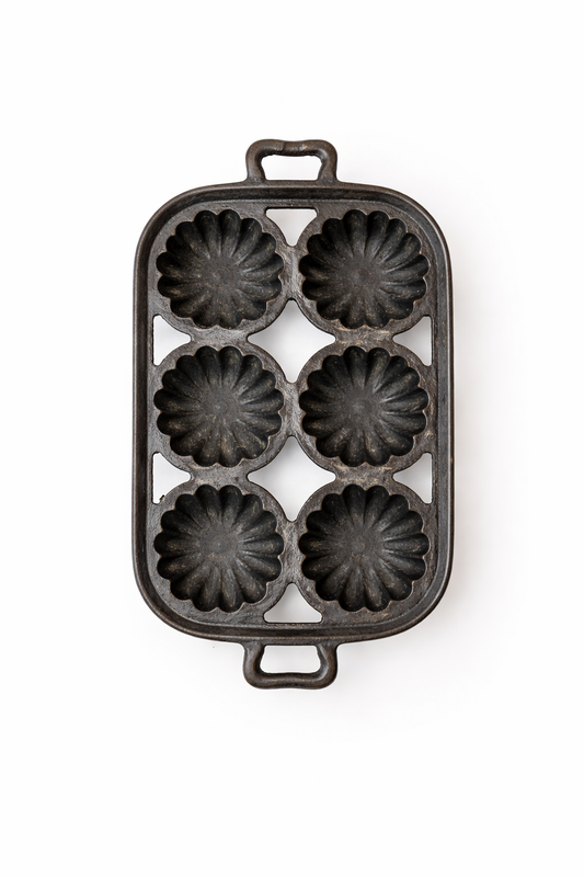 Antique Martin Stove & Range Cast Iron Turk’s Head Muffin Pan – 6 Cup