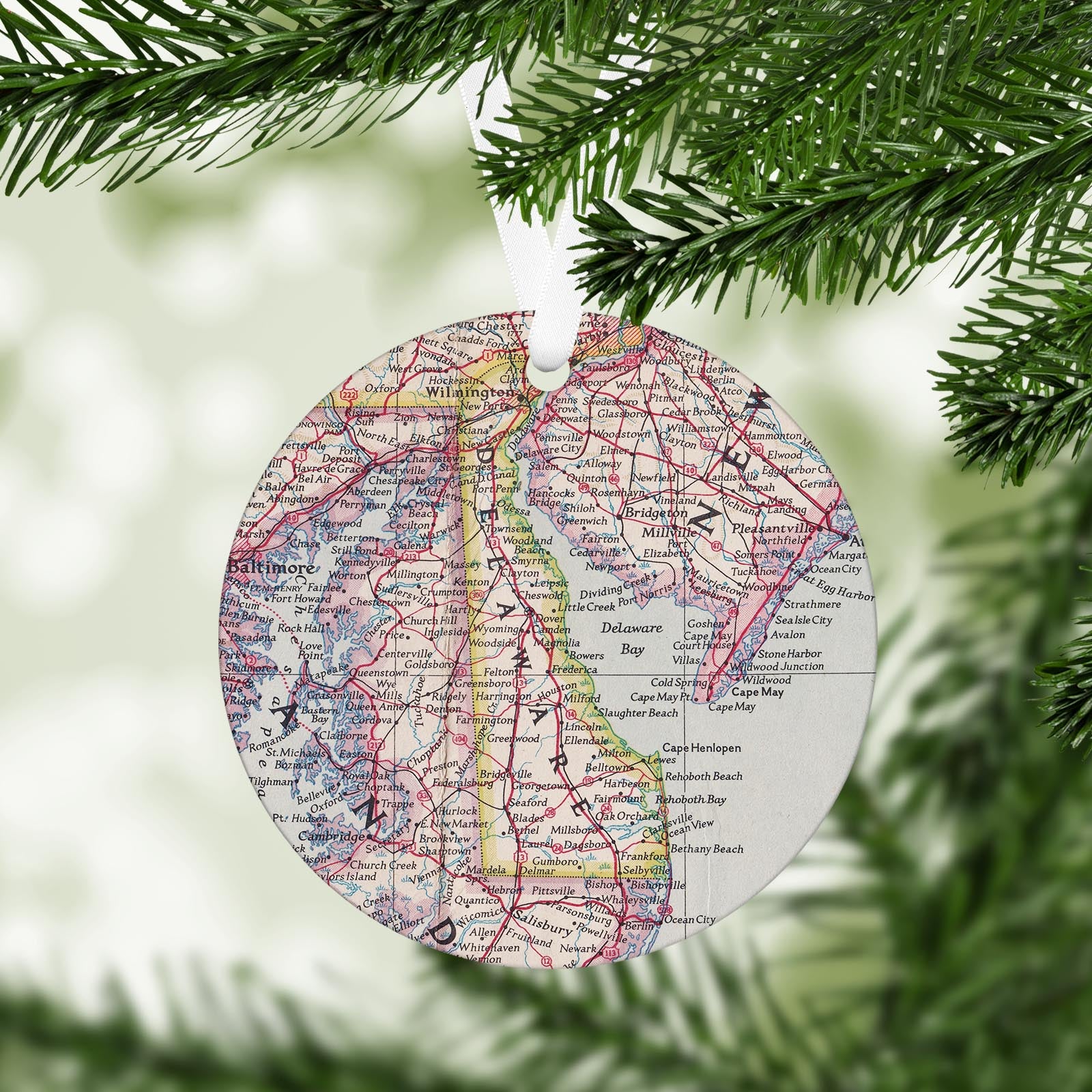 Delaware Vintage Map Ornament