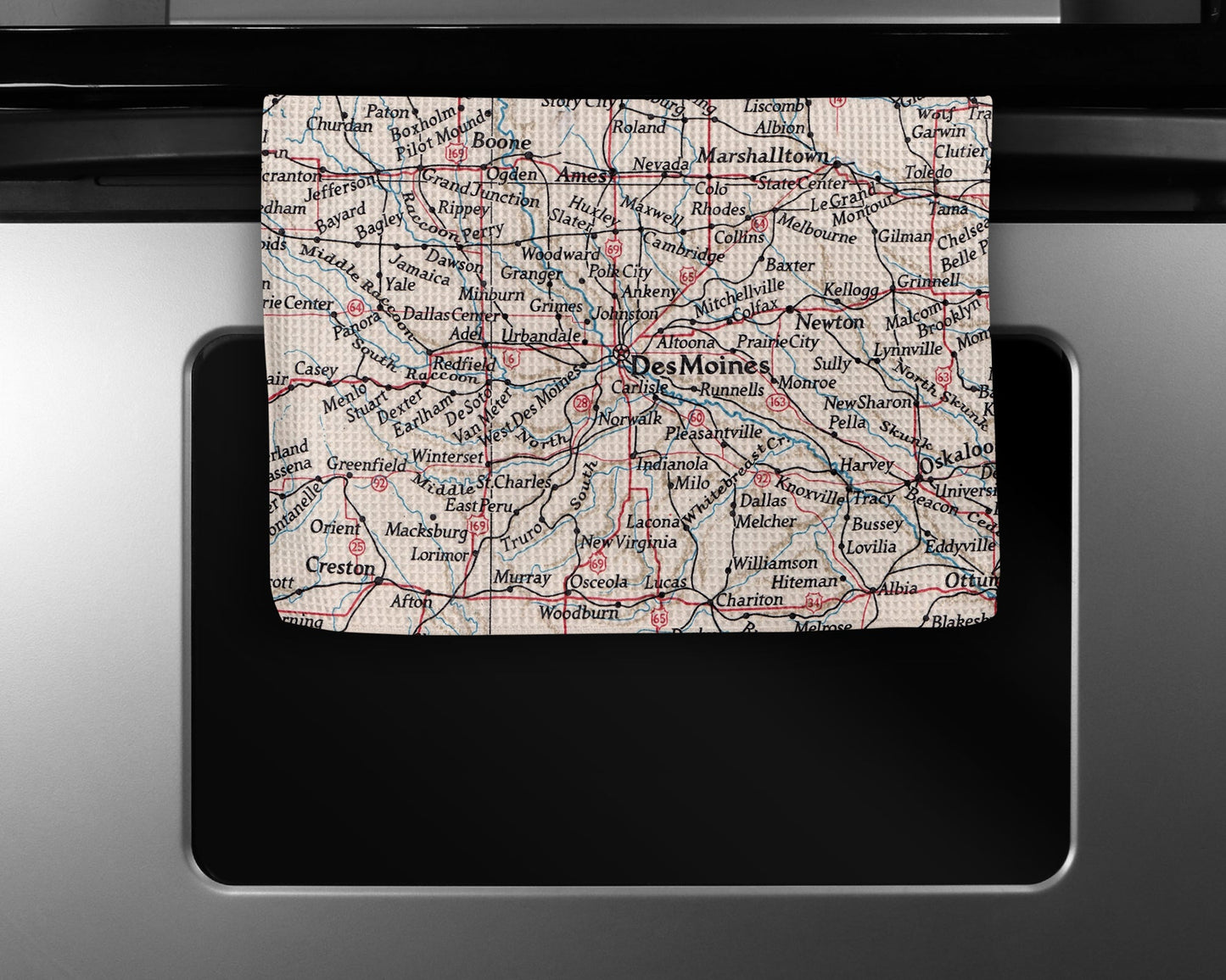 Des Moines Iowa Map Tea Towel | Waffle-Weave Kitchen Towel Gift