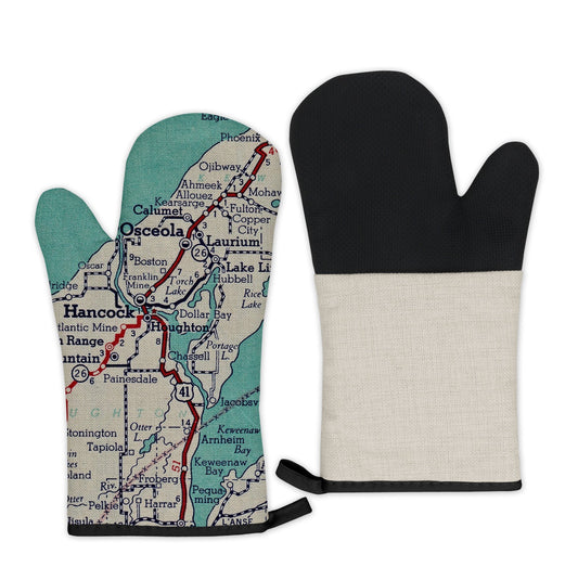 Houghton, Michigan Map Oven Mitt | Vintage-Inspired Kitchen Gift