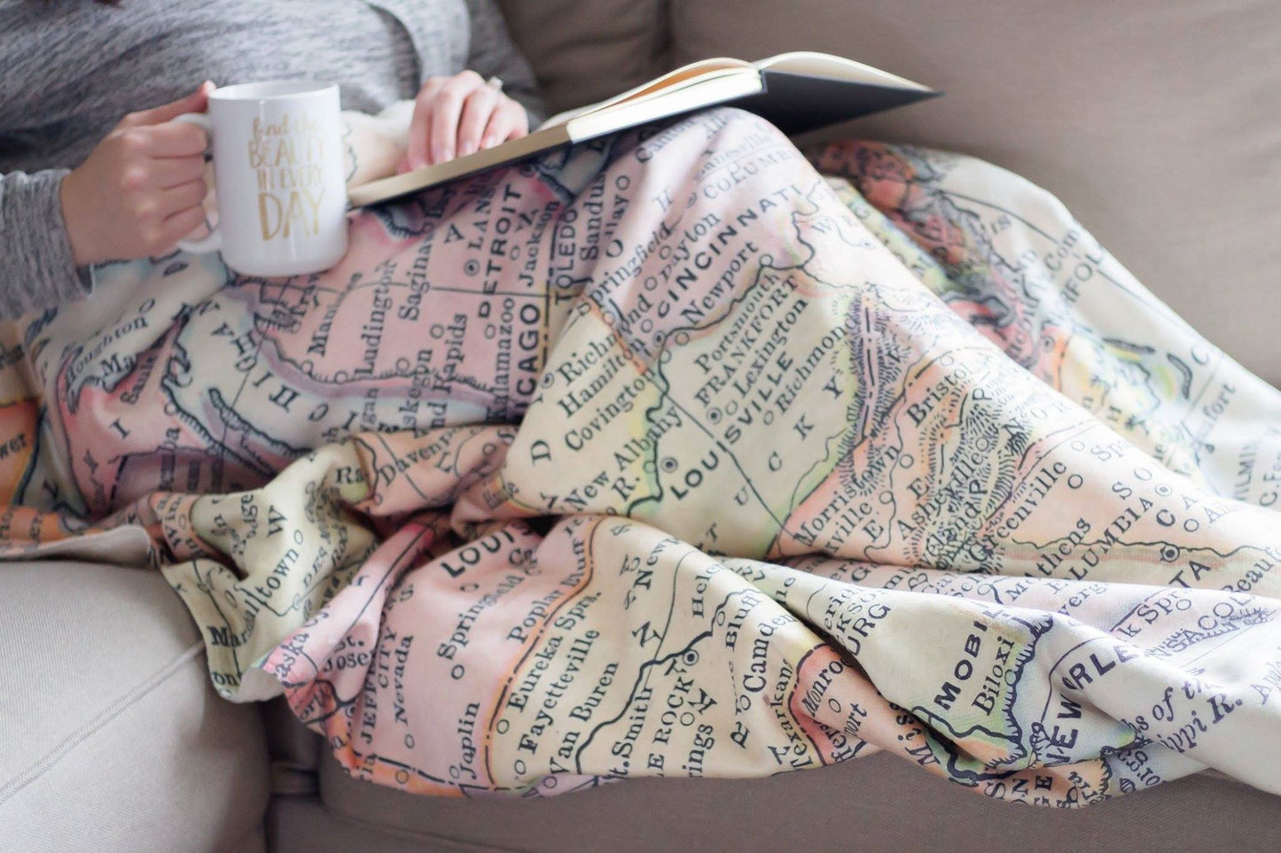 Kansas Map Sherpa Fleece Blanket | Cozy Travel Throw