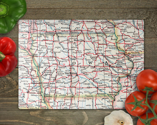 Iowa Map Cutting Board | Vintage Iowa Kitchen Decor