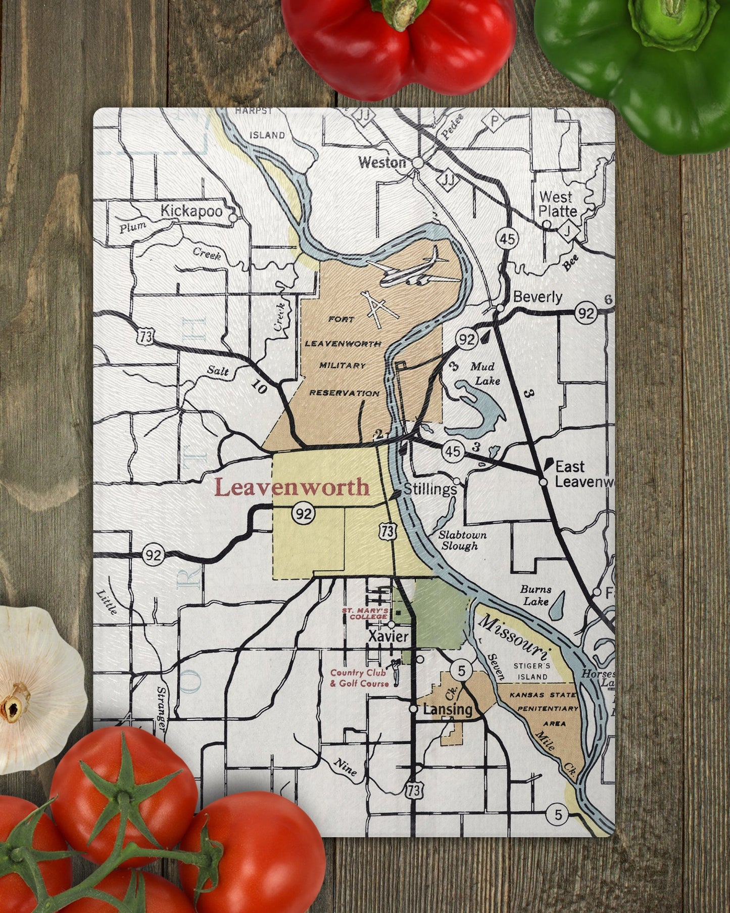 Leavenworth Kansas Map Cutting Board | Travel Gift | Kitchen Decor