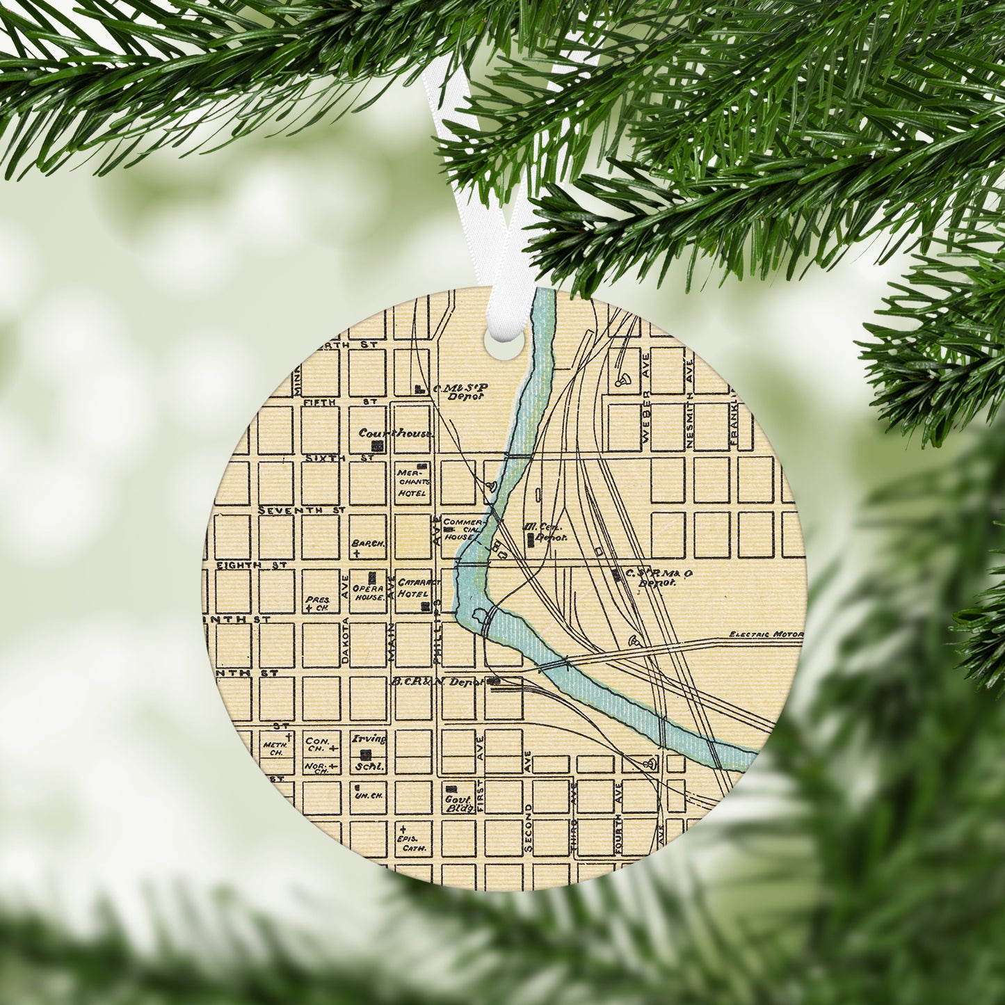 Sioux Falls South Dakota Vintage Map Ornament