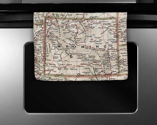Wyoming Map Tea Towel | Vintage Wyoming Kitchen Towel | Western Home Decor Accent