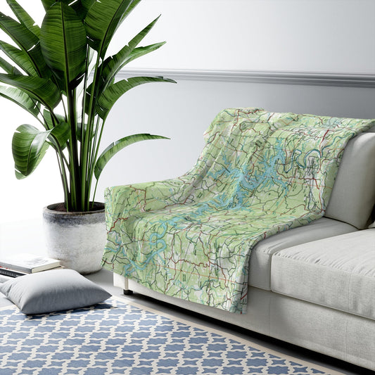 Bull Shoals Lake Map Sherpa Fleece Blanket | Cozy Travel Throw