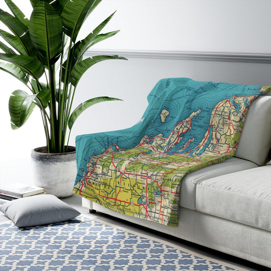 Leelanau, Michigan Map Sherpa Fleece Blanket | Cozy Travel Throw