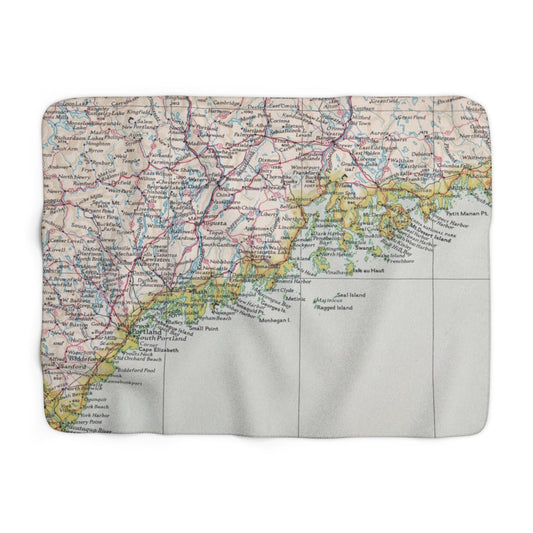 Maine Coast Map Sherpa Fleece Blanket | Cozy Travel Throw