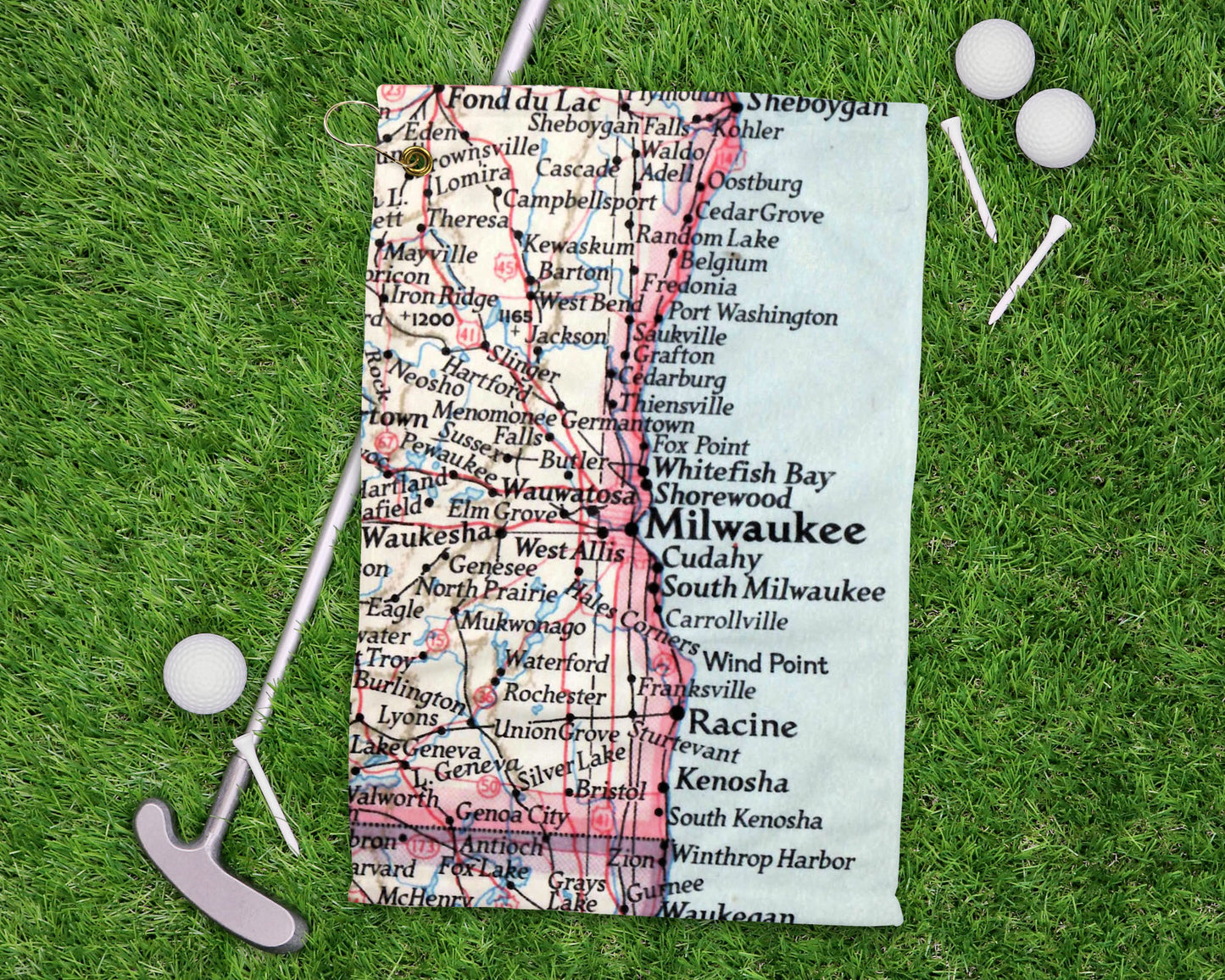 Milwaukee Wisconsin golf towel primary image