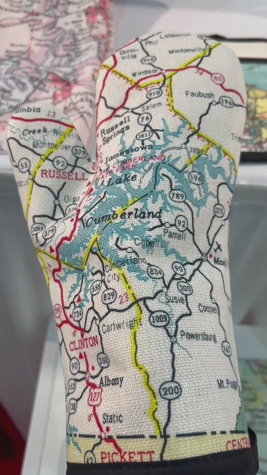 Chesapeake Bay Vintage Map Oven Mitt | Vintage-Inspired Kitchen Gift